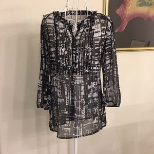 Chico’s Black/White Sheer Pattern Blouse Size 1